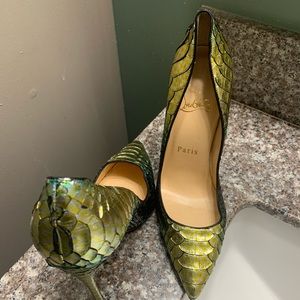 Christian Louboutin 1150030 So Kate 120 Python Aquarium Pumps